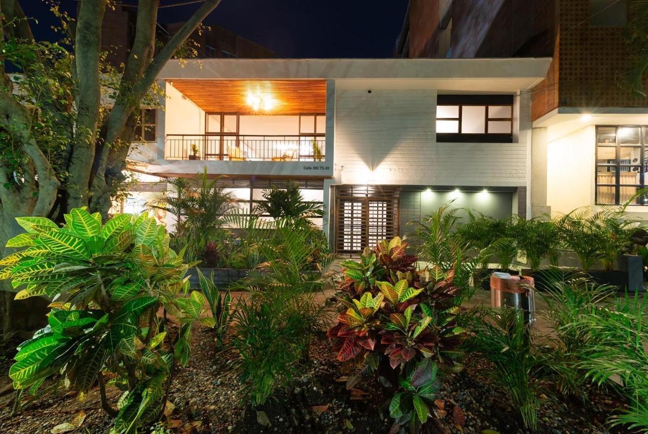 Casa Mosaiko Primer Parque Laureles Medellín Eksteriør bilde
