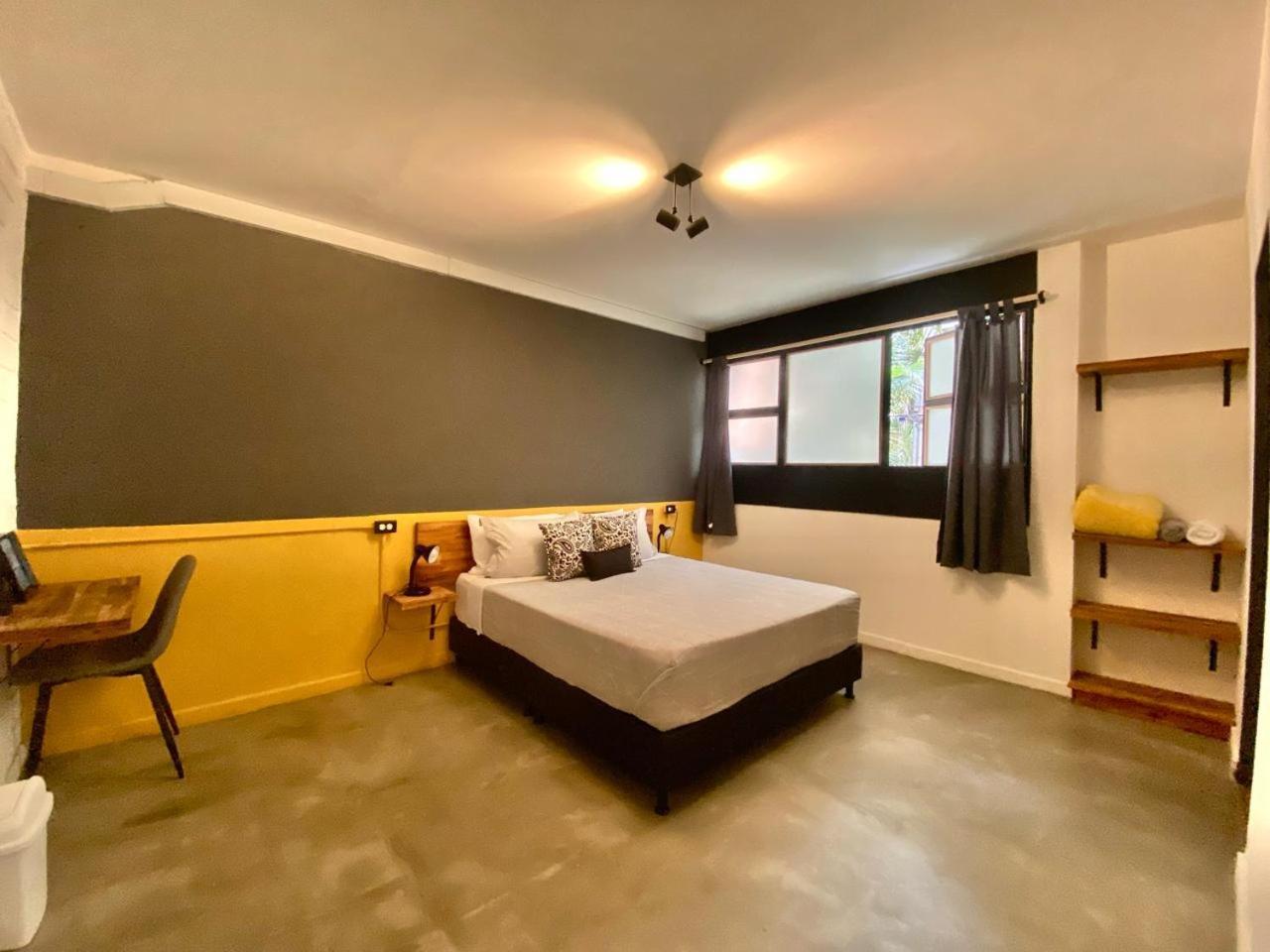 Casa Mosaiko Primer Parque Laureles Medellín Eksteriør bilde