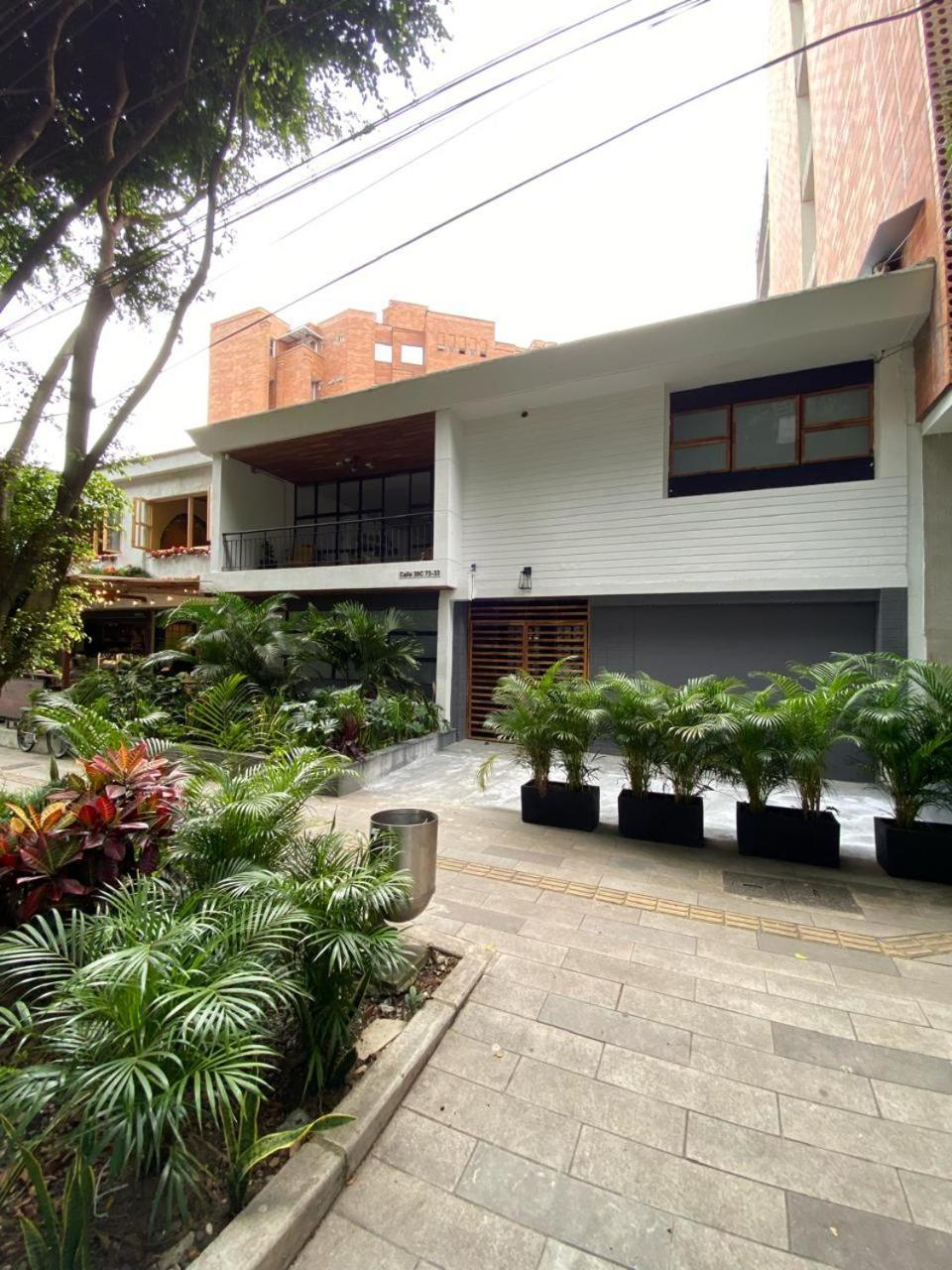 Casa Mosaiko Primer Parque Laureles Medellín Eksteriør bilde